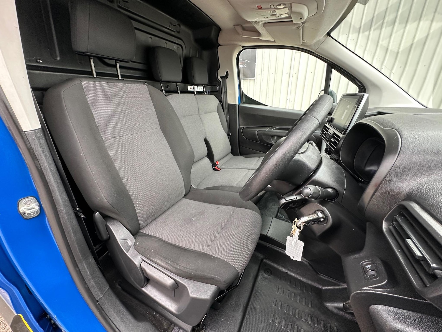 Vehicle 29