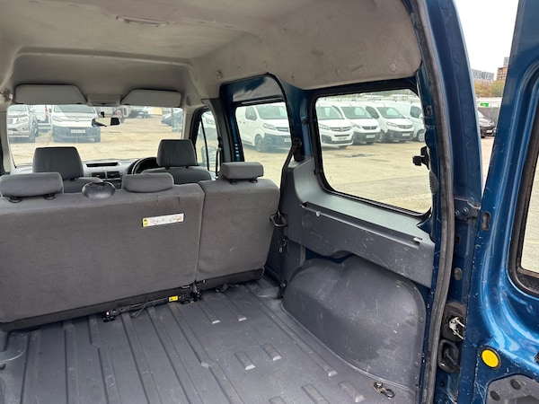 Used Ford Tourneo Connect 2007 for sale - 76247656: Photo 40