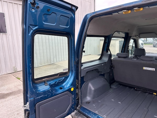 Used Ford Tourneo Connect 2007 for sale - 76247656: Photo 41