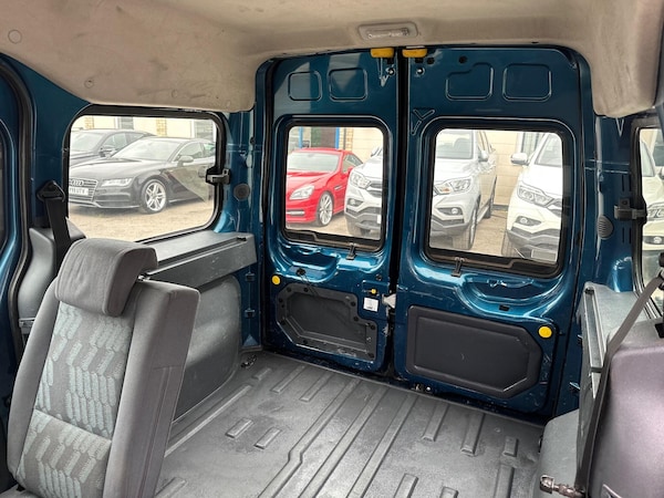 Used Ford Tourneo Connect 2007 for sale - 76247656: Photo 45
