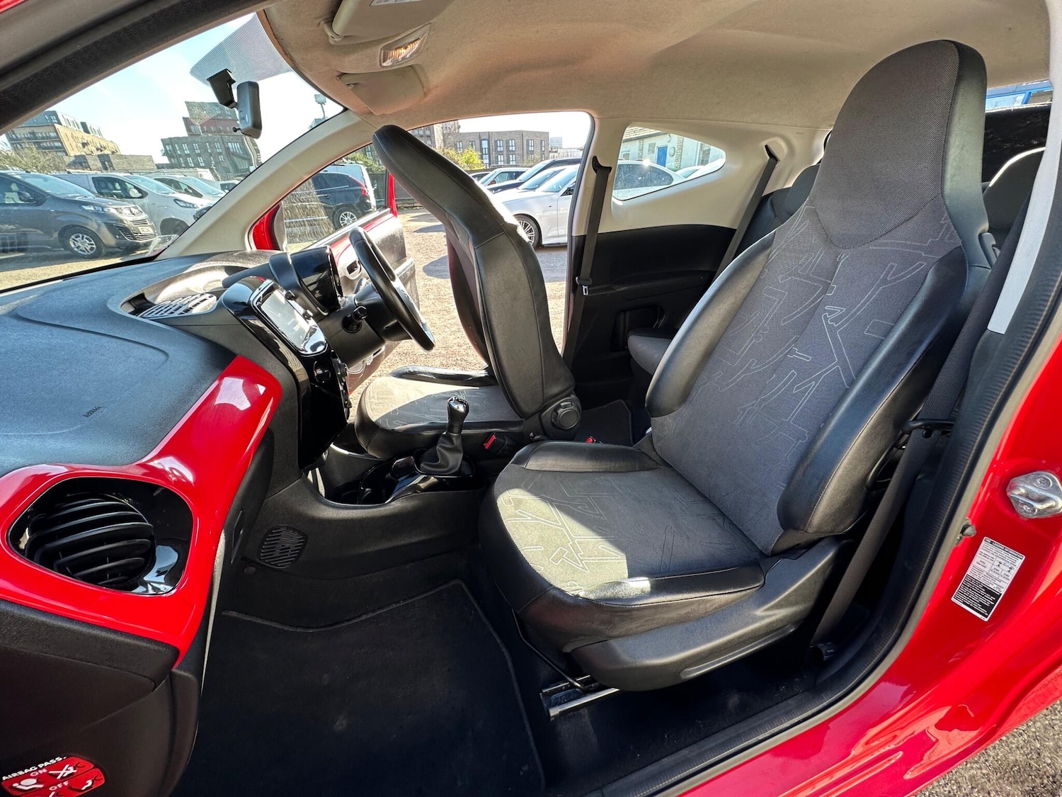 Used Toyota AYGO 2016 for sale - 77993949: Photo 18