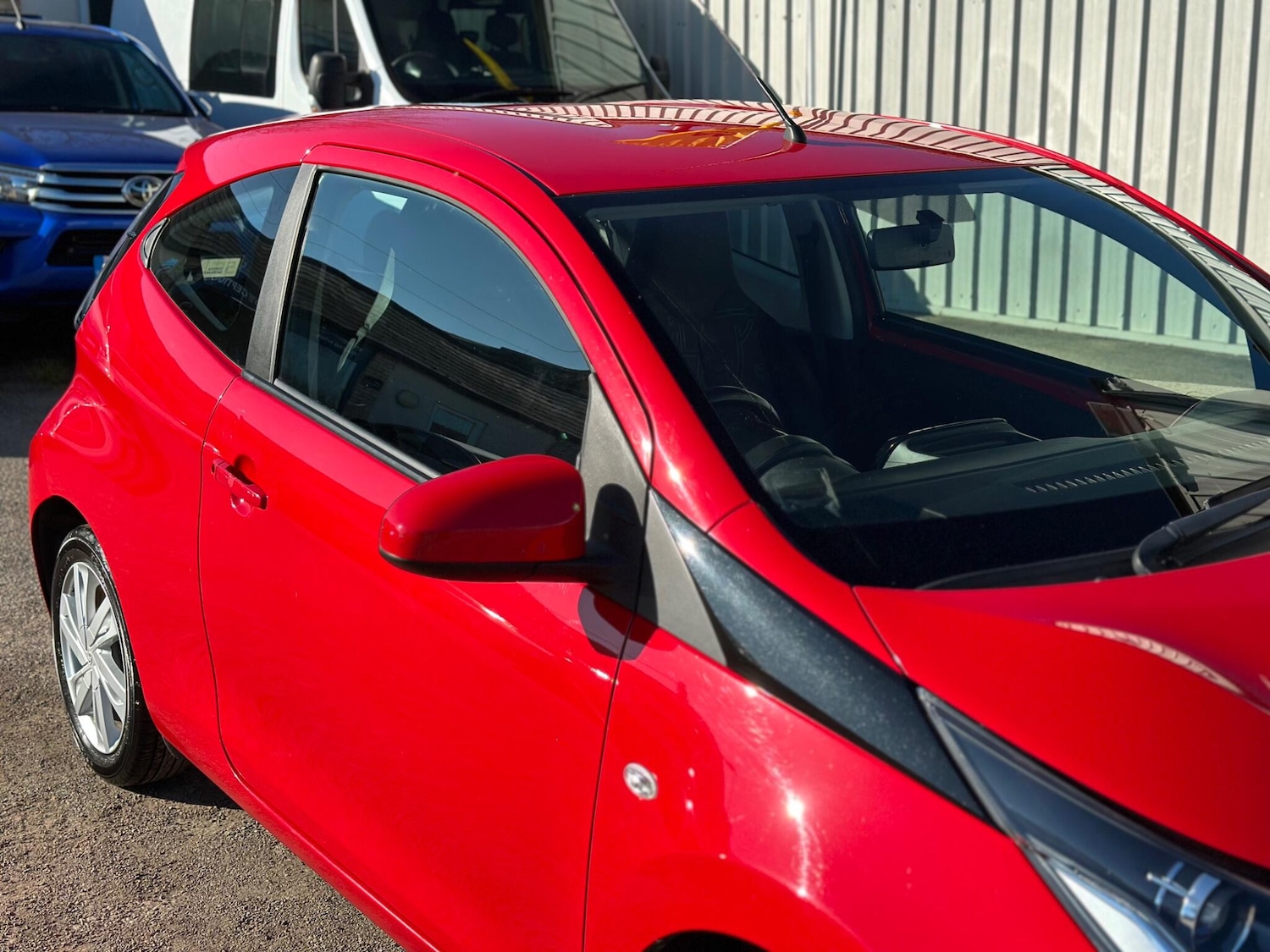 Used Toyota AYGO 2016 for sale - 77993949: Photo 25