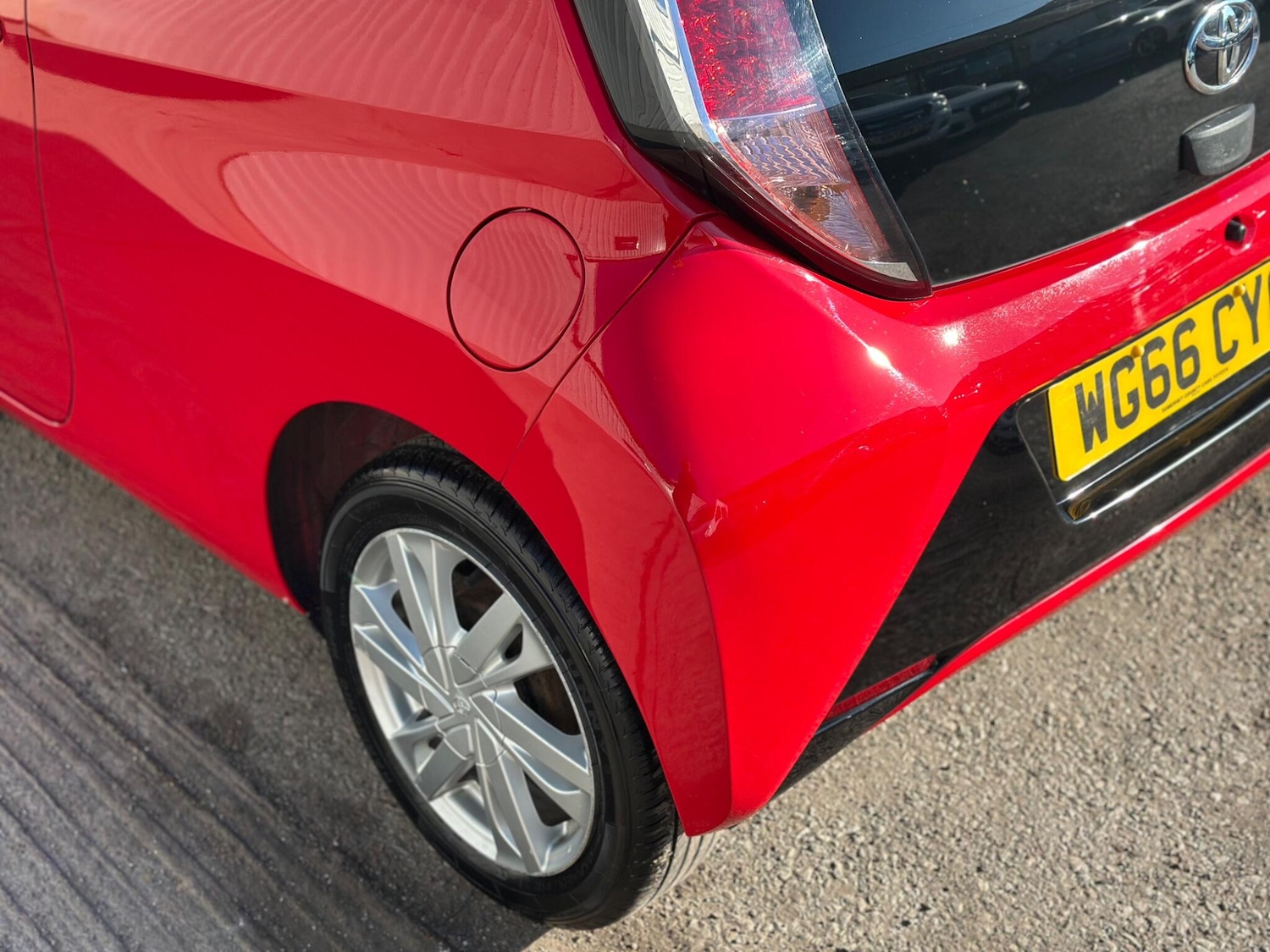 Used Toyota AYGO 2016 for sale - 77993949: Photo 28