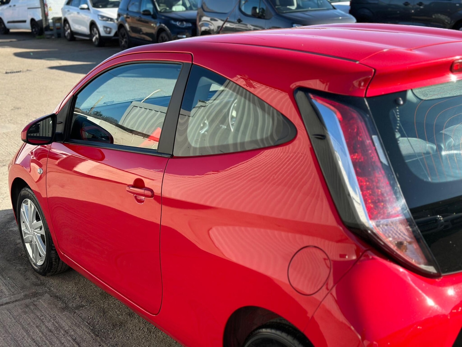 Used Toyota AYGO 2016 for sale - 77993949: Photo 29