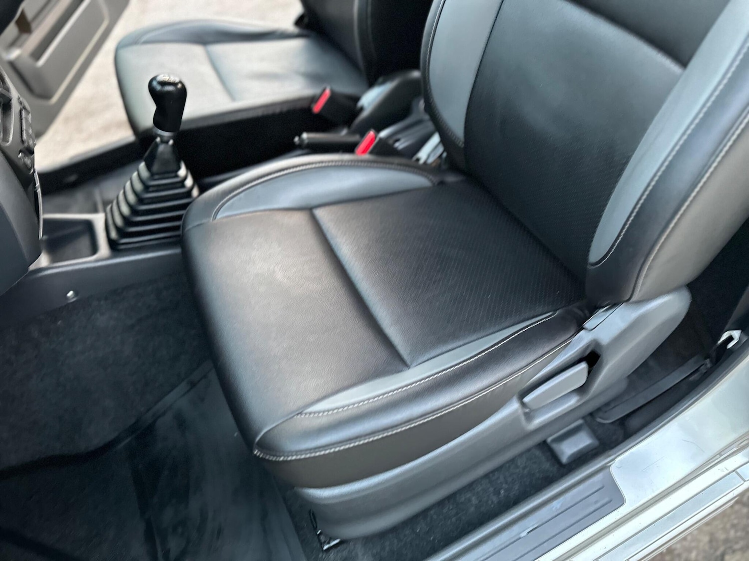 Used Suzuki Jimny 2015 for sale - 77440952: Photo 44