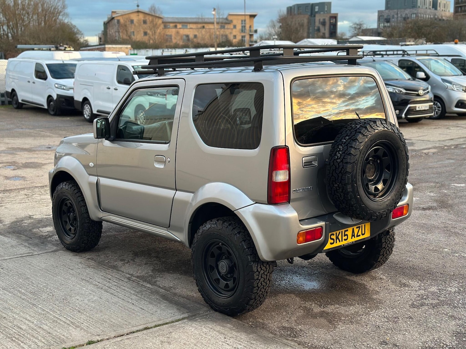 Used Suzuki Jimny 2015 for sale - 77440952: Photo 5