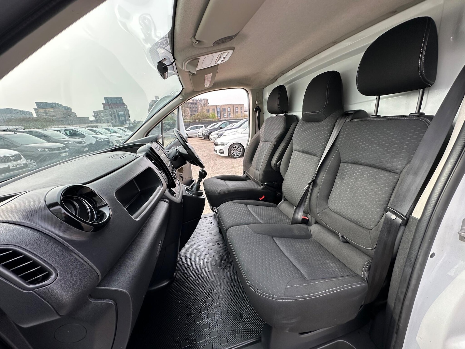 Used Vauxhall Vivaro 2019 for sale - 77993527: Photo 18