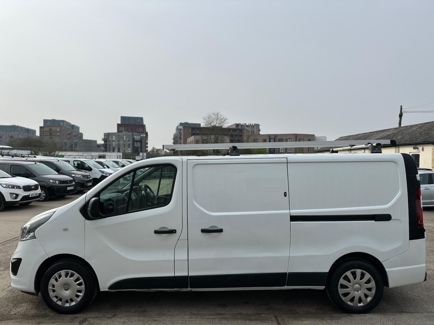 Used Vauxhall Vivaro 2019 for sale - 77993527: Photo 22