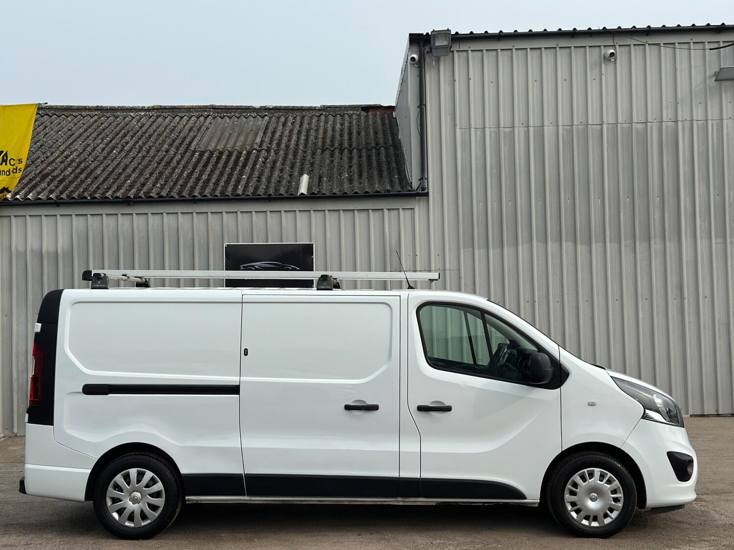Used Vauxhall Vivaro 2019 for sale - 77993527: Photo 23