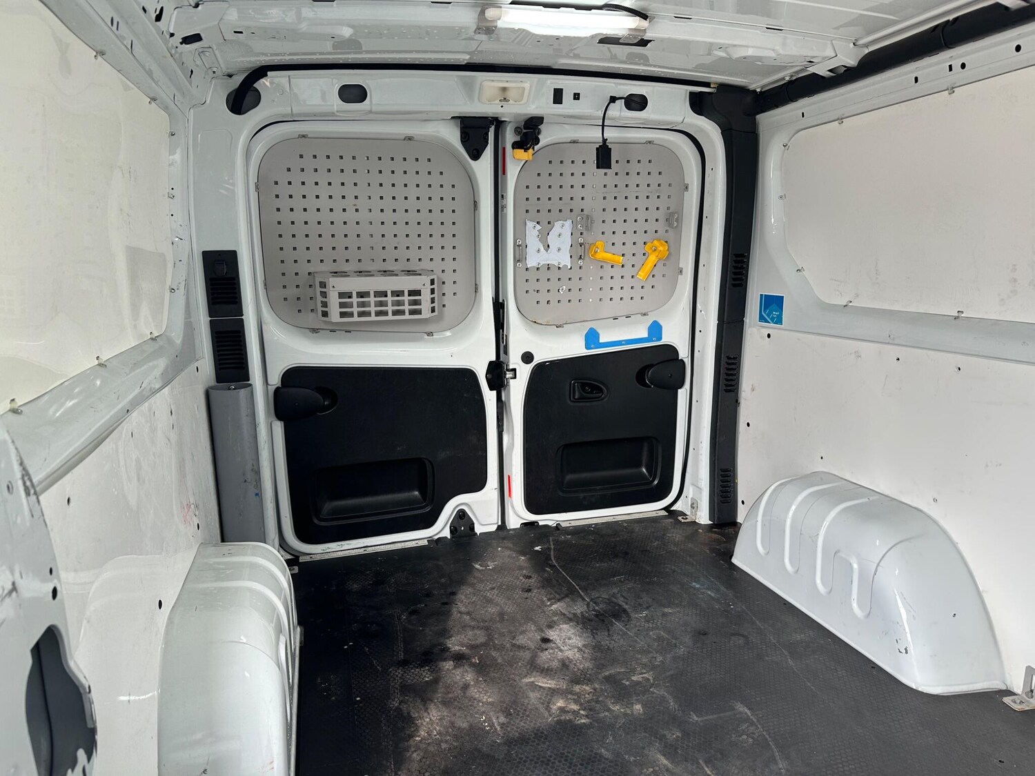 Used Vauxhall Vivaro 2019 for sale - 77993527: Photo 42