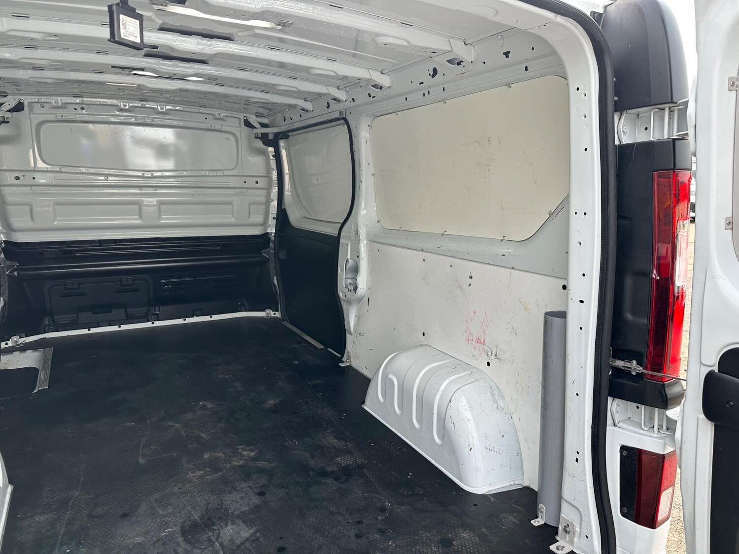 Used Vauxhall Vivaro 2019 for sale - 77993527: Photo 44