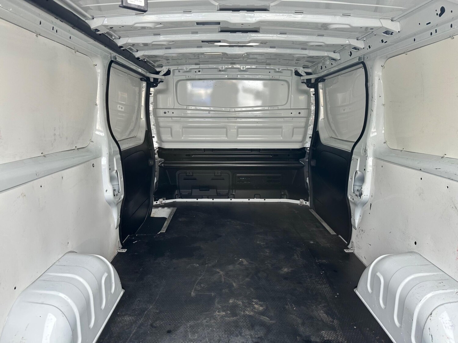 Used Vauxhall Vivaro 2019 for sale - 77993527: Photo 46