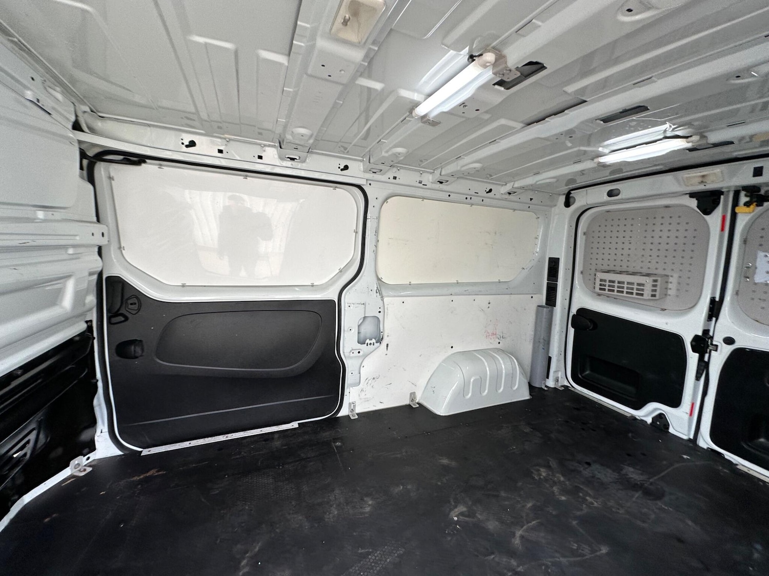 Used Vauxhall Vivaro 2019 for sale - 77993527: Photo 48