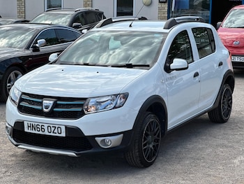 Used Dacia Sandero Stepway 2016 for sale - 79533277: Photo