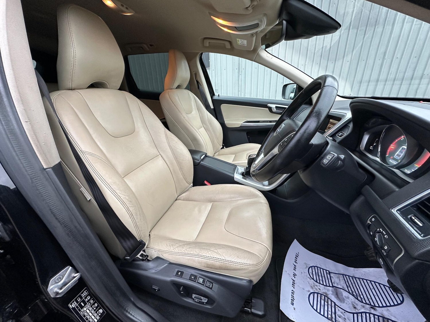 Used Volvo XC60 for sale - 77683140: Photo 10