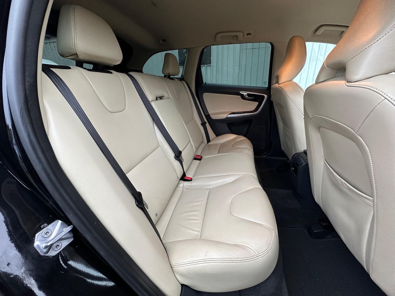 Used Volvo XC60 for sale - 77683140: Photo 12