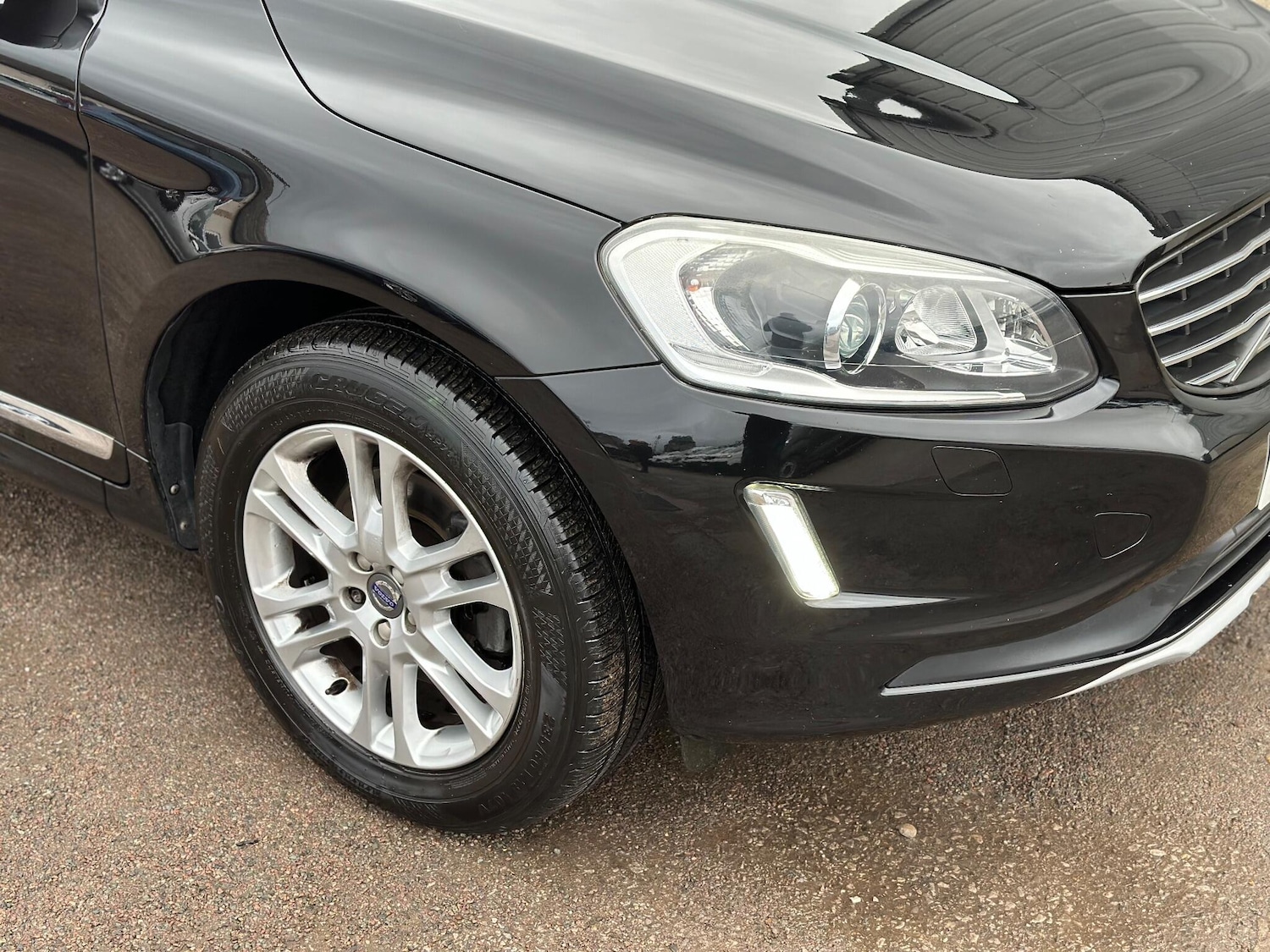 Used Volvo XC60 for sale - 77683140: Photo 22