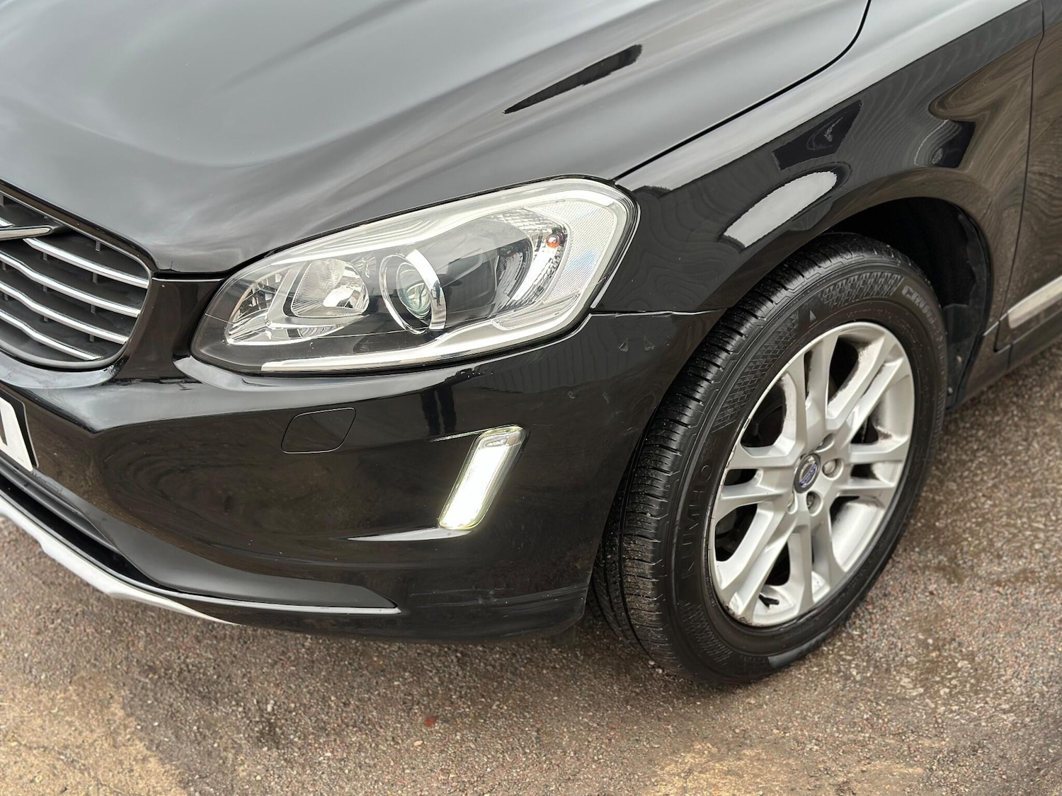 Used Volvo XC60 for sale - 77683140: Photo 24