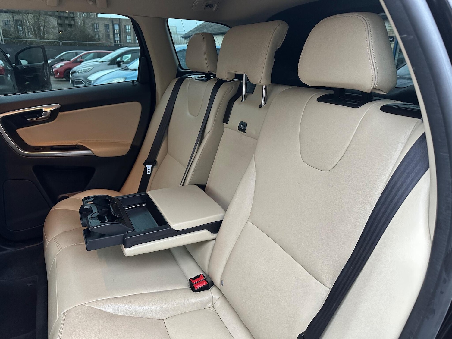 Used Volvo XC60 for sale - 77683140: Photo 56