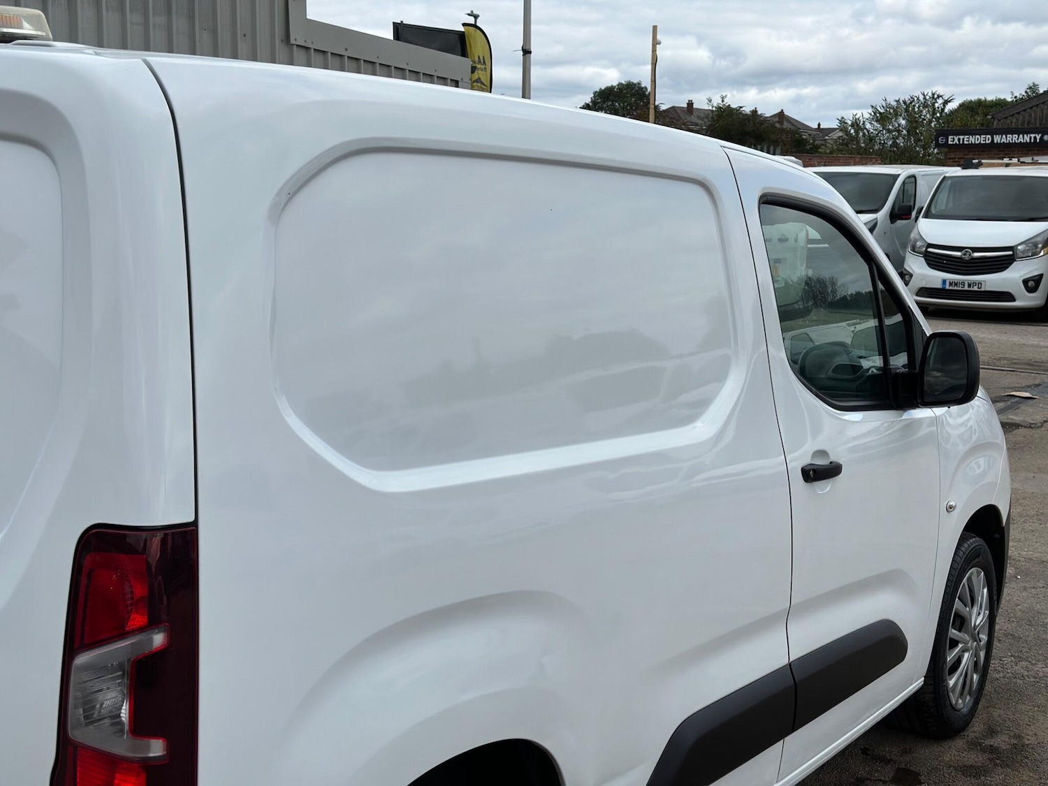 Vehicle 27