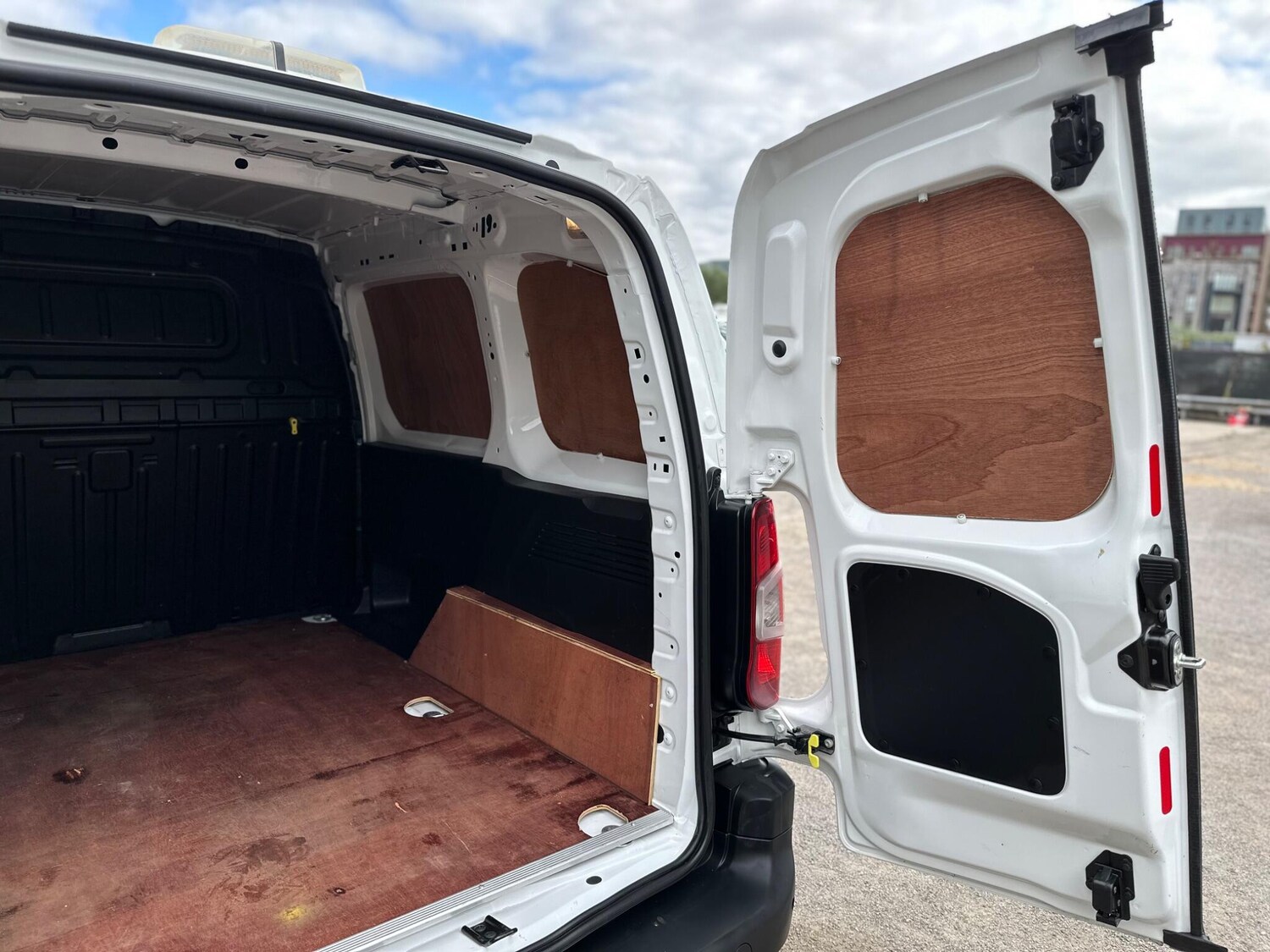 Vehicle 42