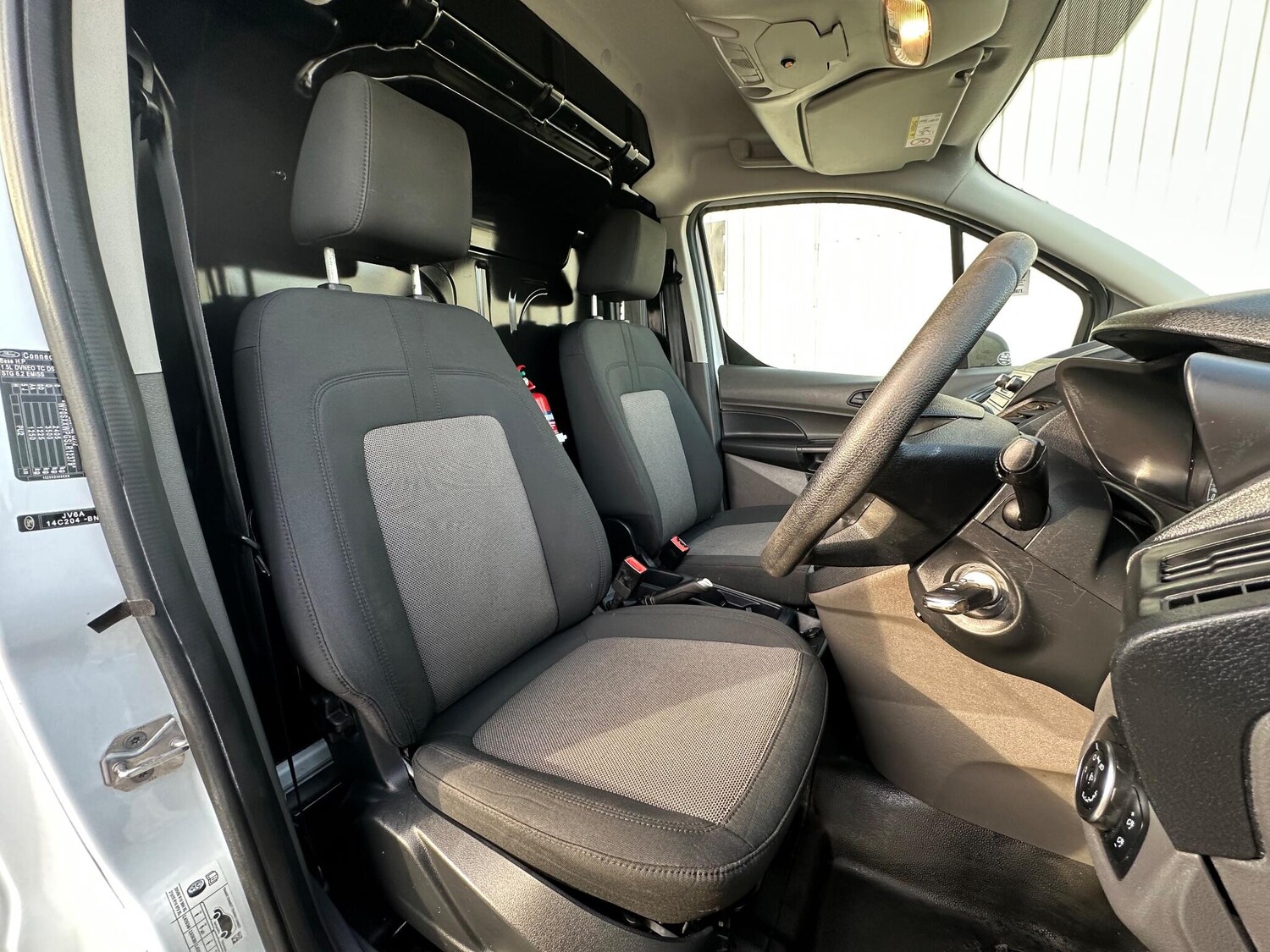 Used Ford Transit Connect 2020 for sale - 76108621: Photo 34