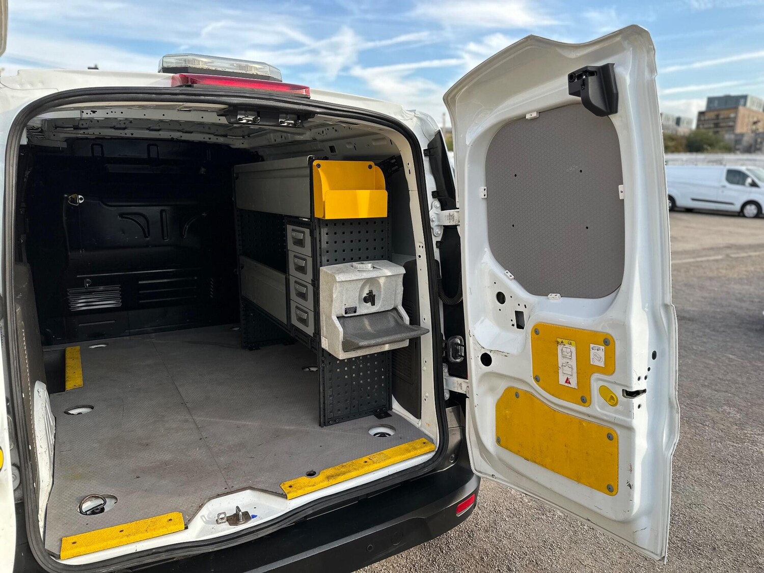 Used Ford Transit Connect 2020 for sale - 76108621: Photo 37