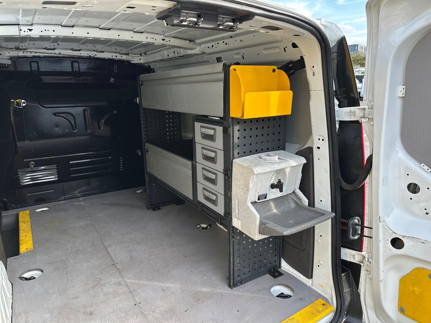 Used Ford Transit Connect 2020 for sale - 76108621: Photo 38