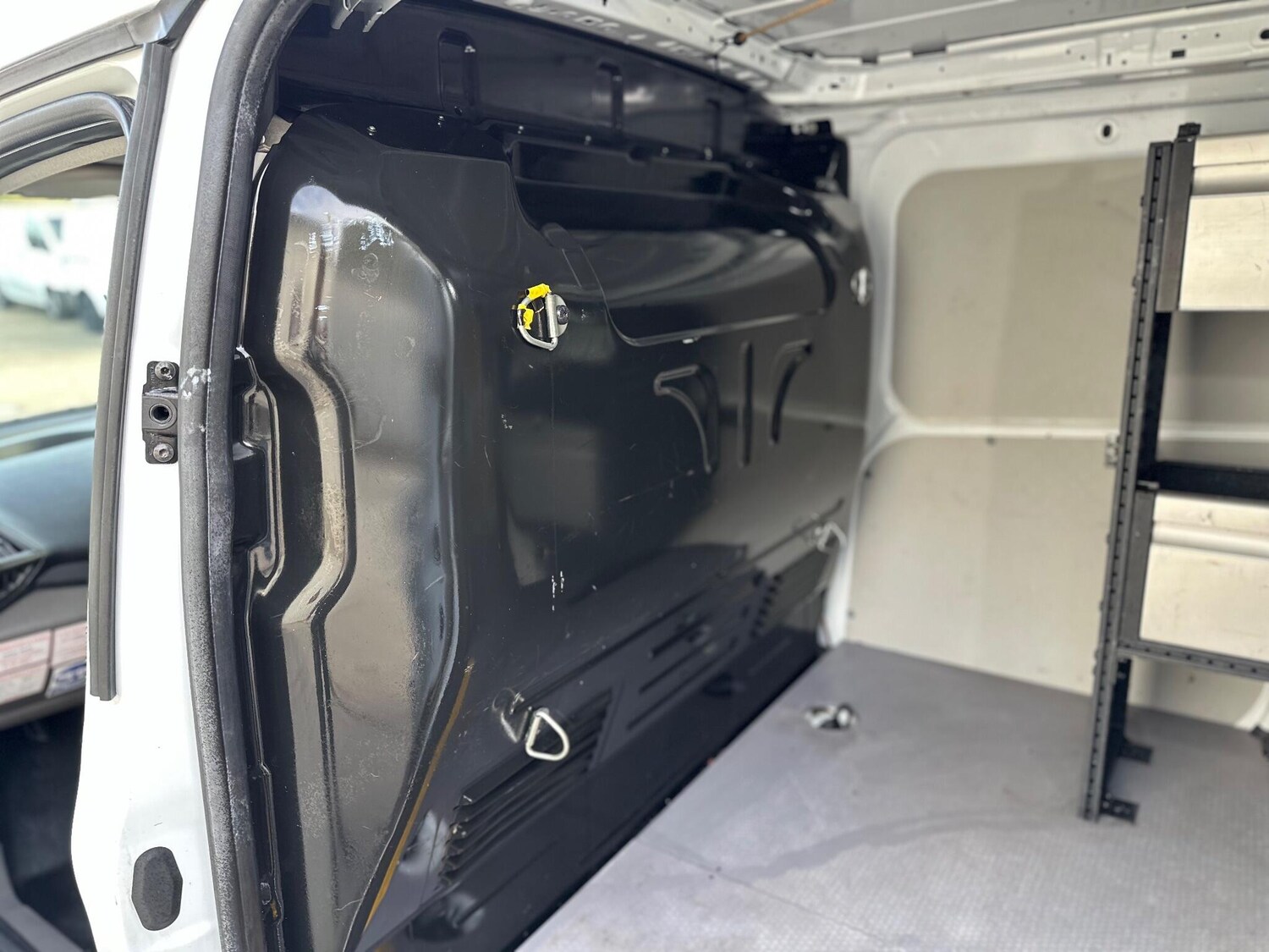 Used Ford Transit Connect 2020 for sale - 76108621: Photo 42