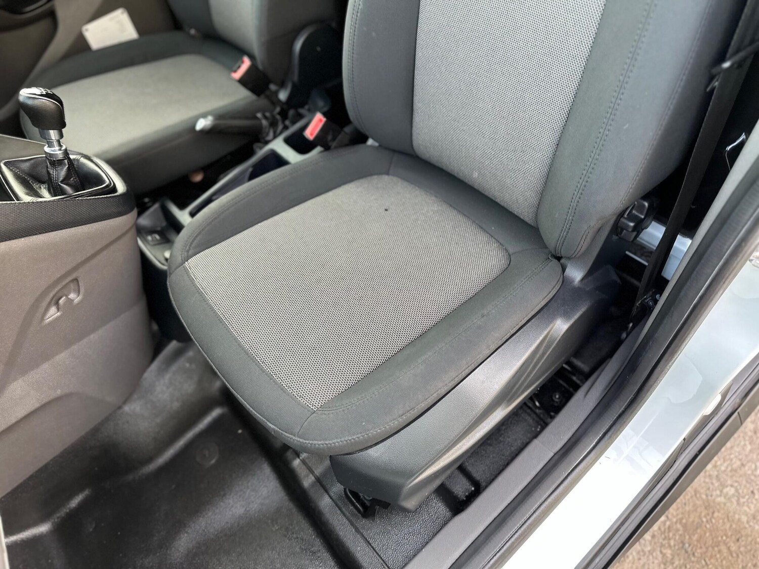 Used Ford Transit Connect 2020 for sale - 76108621: Photo 46