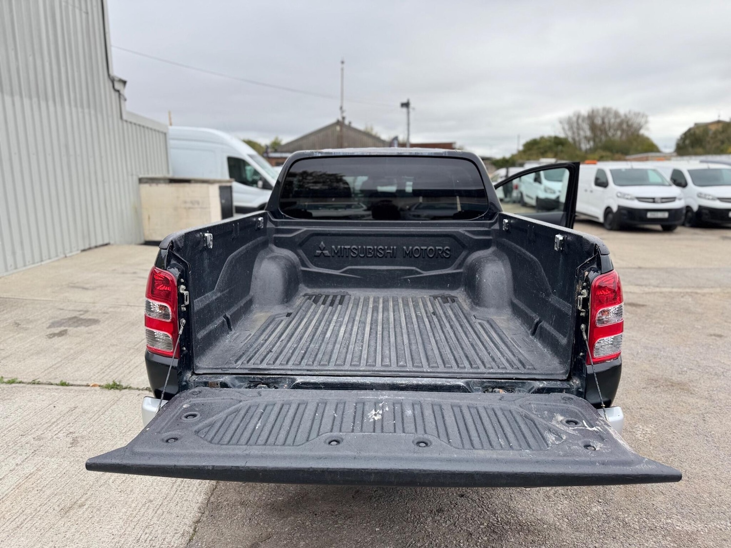 Used Mitsubishi L200 2017 for sale - 76294837: Photo 14