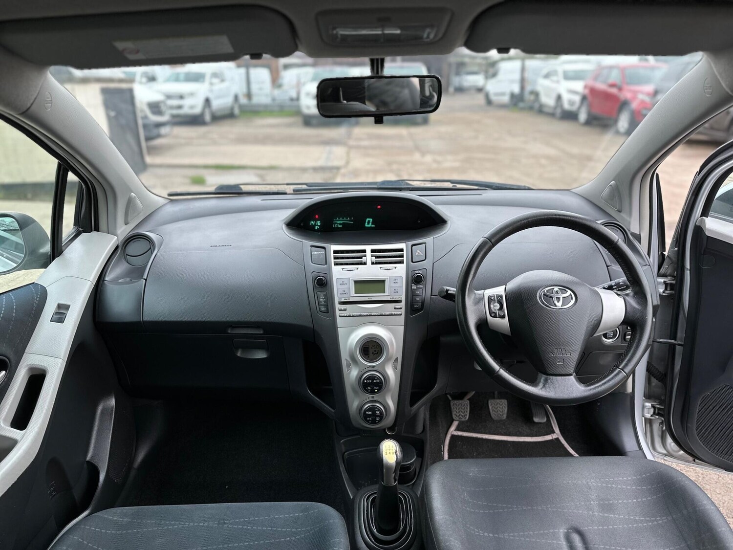 Used Toyota Yaris 2008 for sale - 77839459: Photo 13