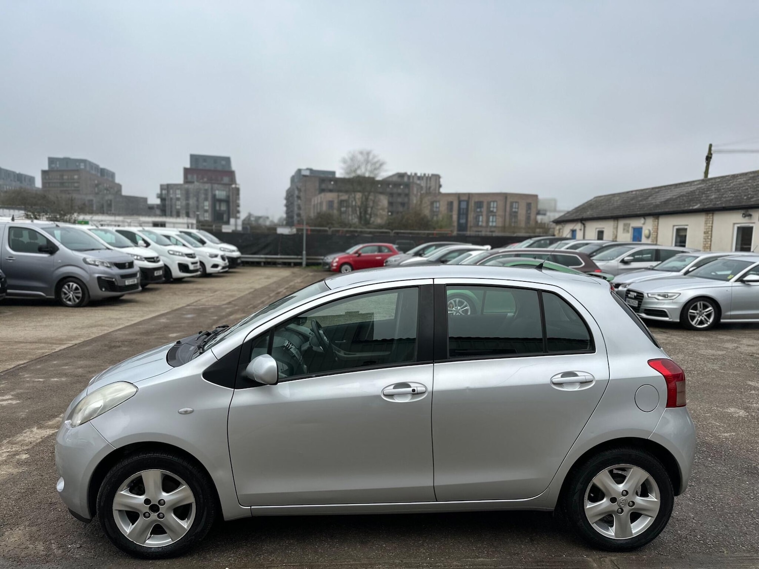Used Toyota Yaris 2008 for sale - 77839459: Photo 20