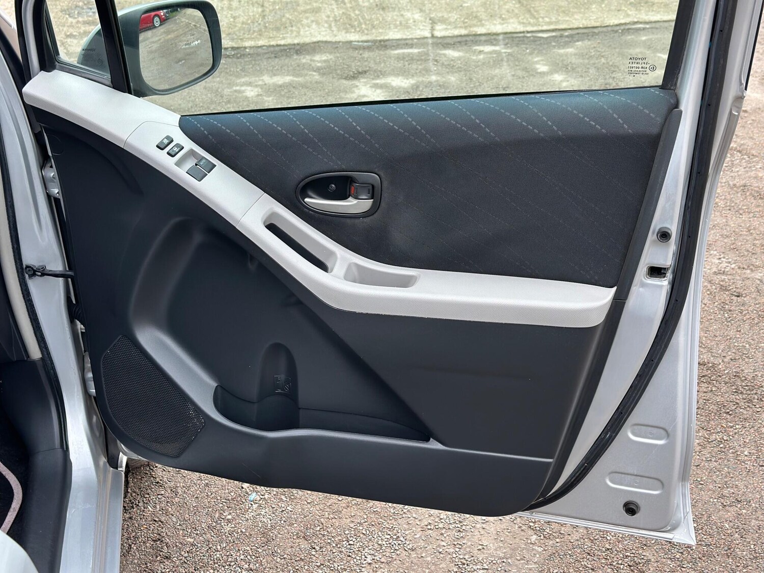 Used Toyota Yaris 2008 for sale - 77839459: Photo 30