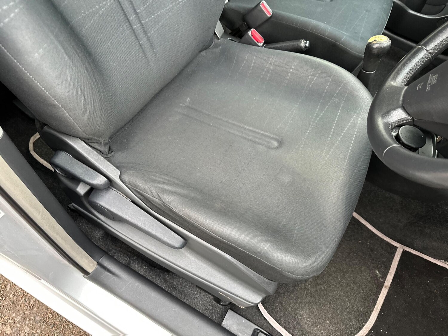 Used Toyota Yaris 2008 for sale - 77839459: Photo 33