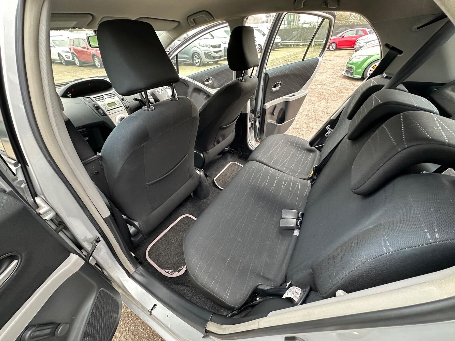 Used Toyota Yaris 2008 for sale - 77839459: Photo 52