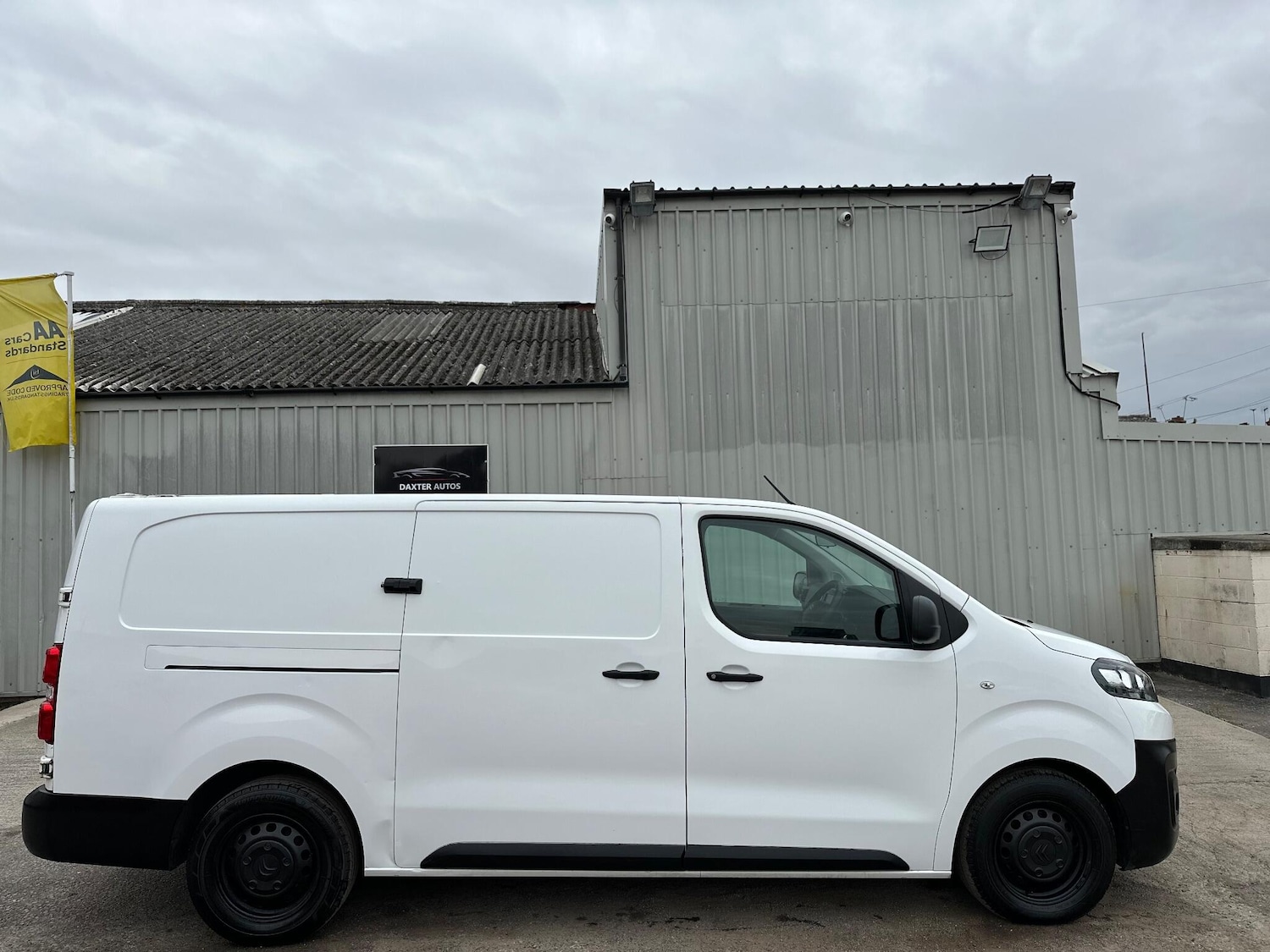Used Citroen Dispatch 2019 for sale - 77696570: Photo 21