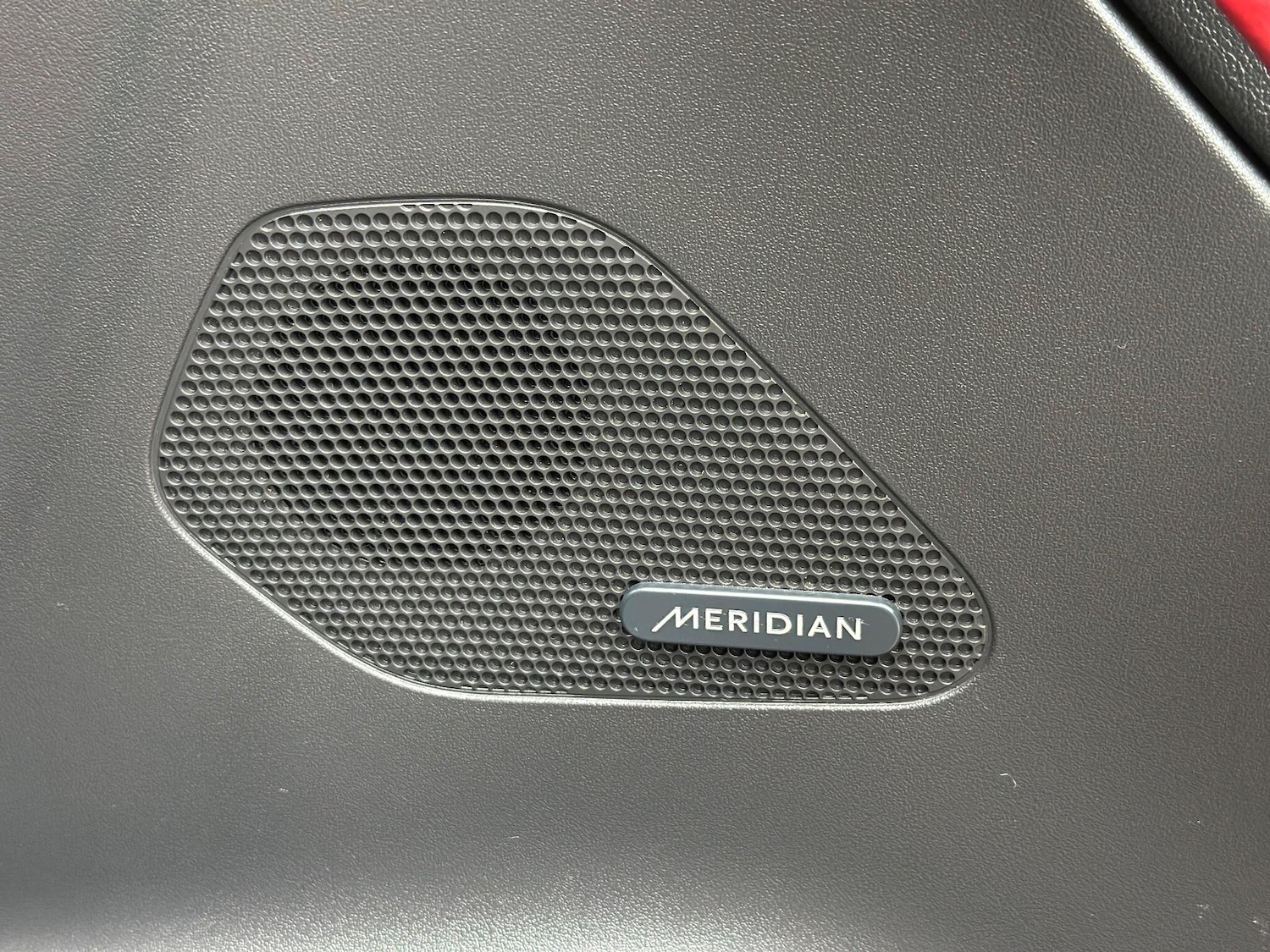 Used Jaguar F-Pace 2017 for sale - 76886998: Photo 34