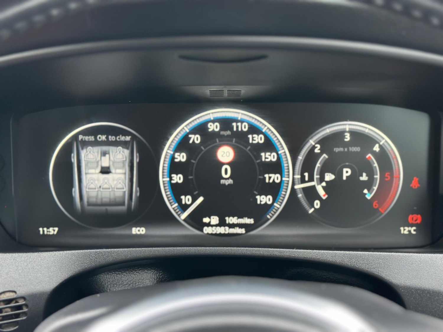 Used Jaguar F-Pace 2017 for sale - 76886998: Photo 41