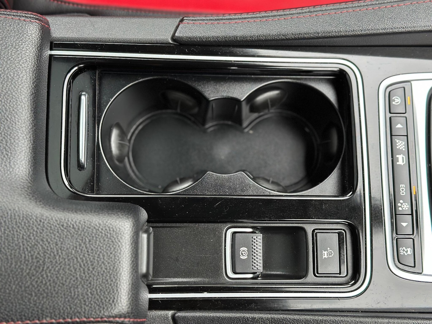 Used Jaguar F-Pace 2017 for sale - 76886998: Photo 46