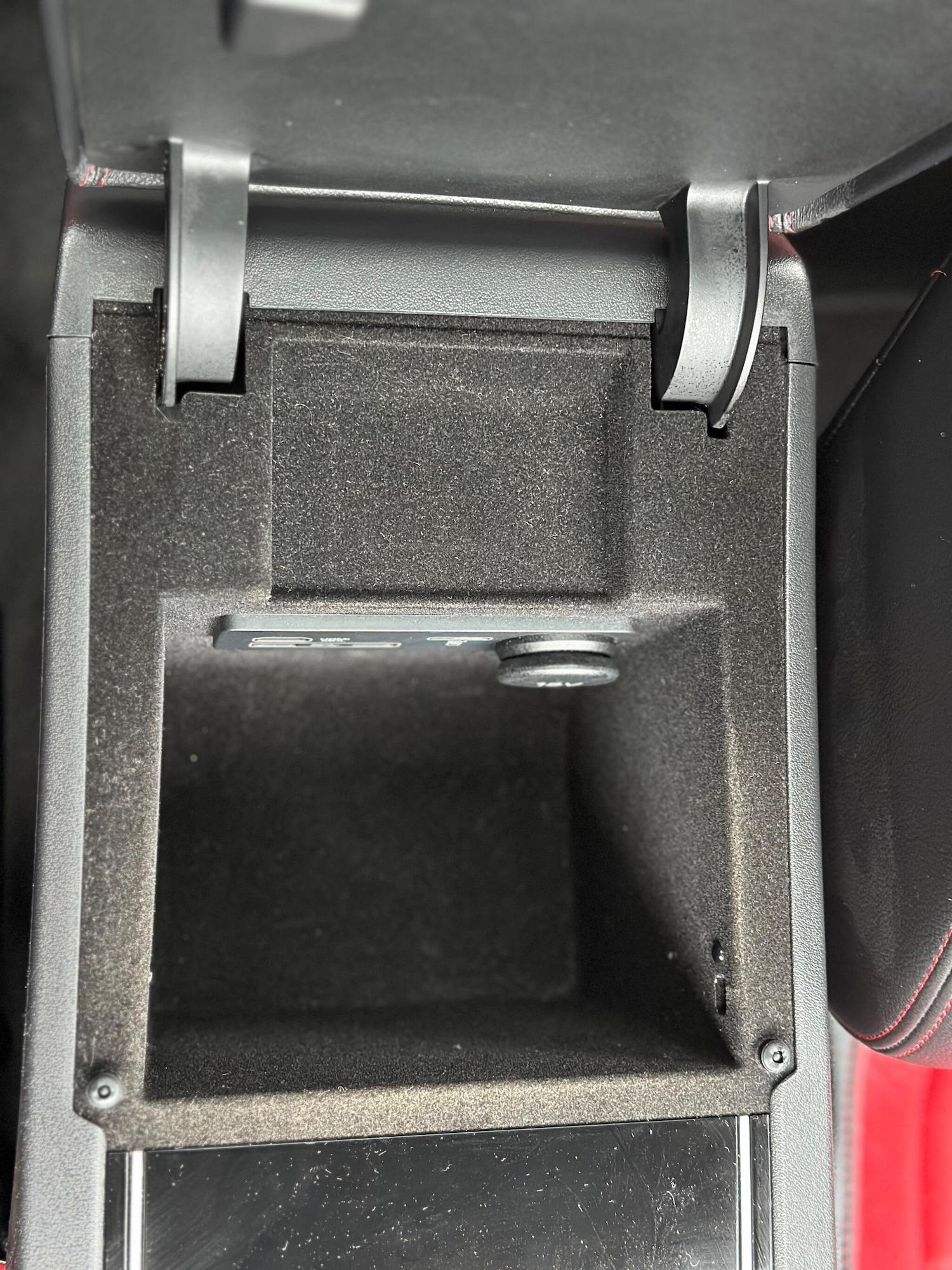 Used Jaguar F-Pace 2017 for sale - 76886998: Photo 47