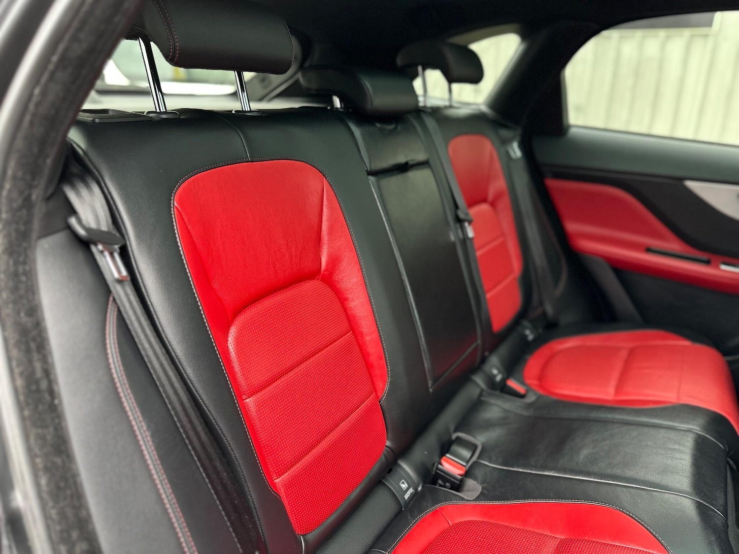 Used Jaguar F-Pace 2017 for sale - 76886998: Photo 54