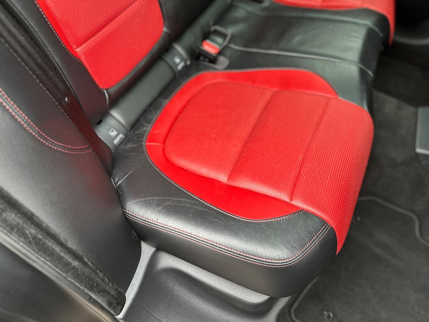 Used Jaguar F-Pace 2017 for sale - 76886998: Photo 55