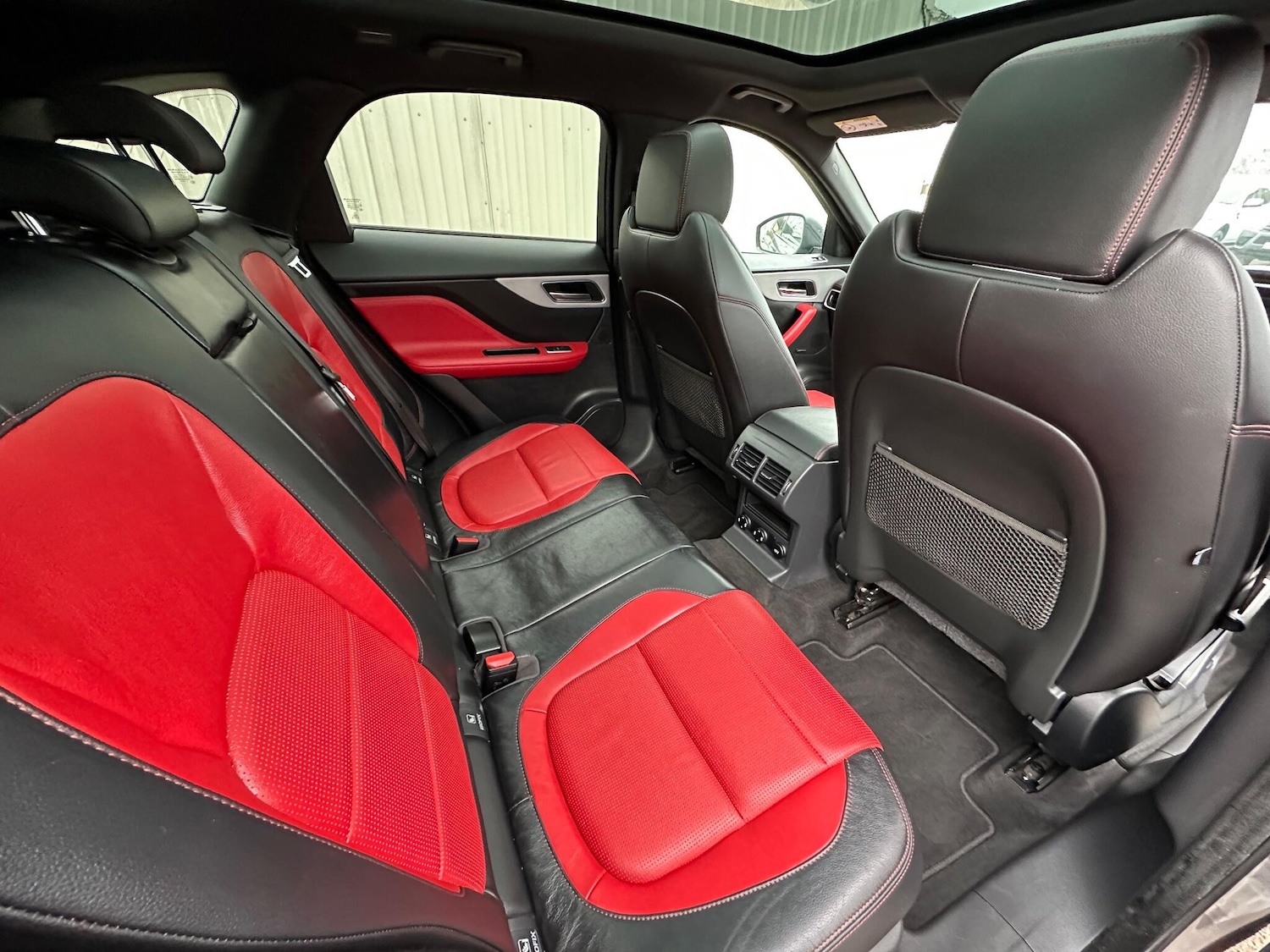 Used Jaguar F-Pace 2017 for sale - 76886998: Photo 57