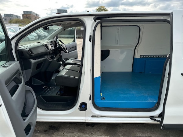 Used Citroen Dispatch 2018 for sale - 76314574: Photo 18
