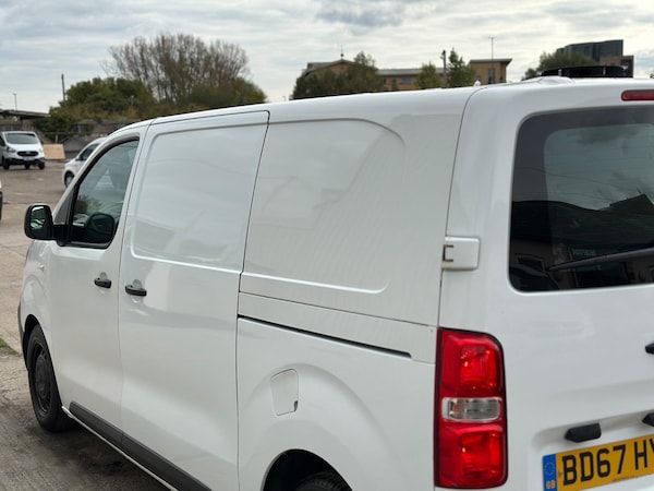 Used Citroen Dispatch 2018 for sale - 76314574: Photo 30