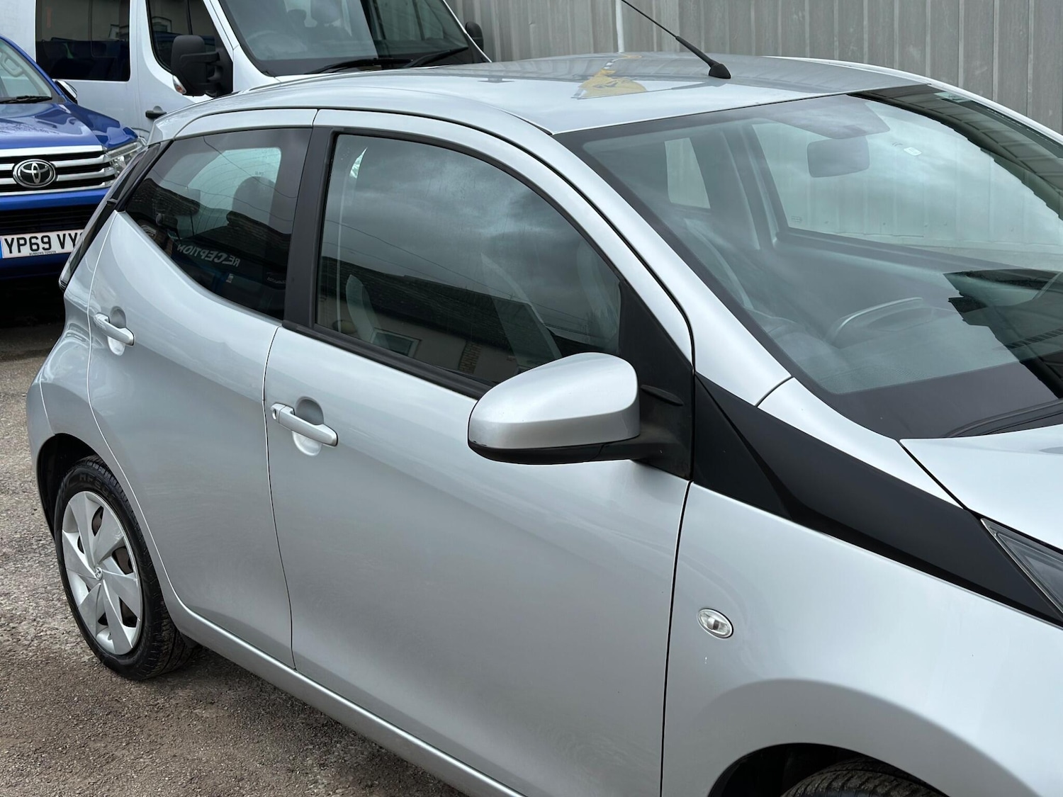 Used Toyota AYGO 2017 for sale - 77695818: Photo 22