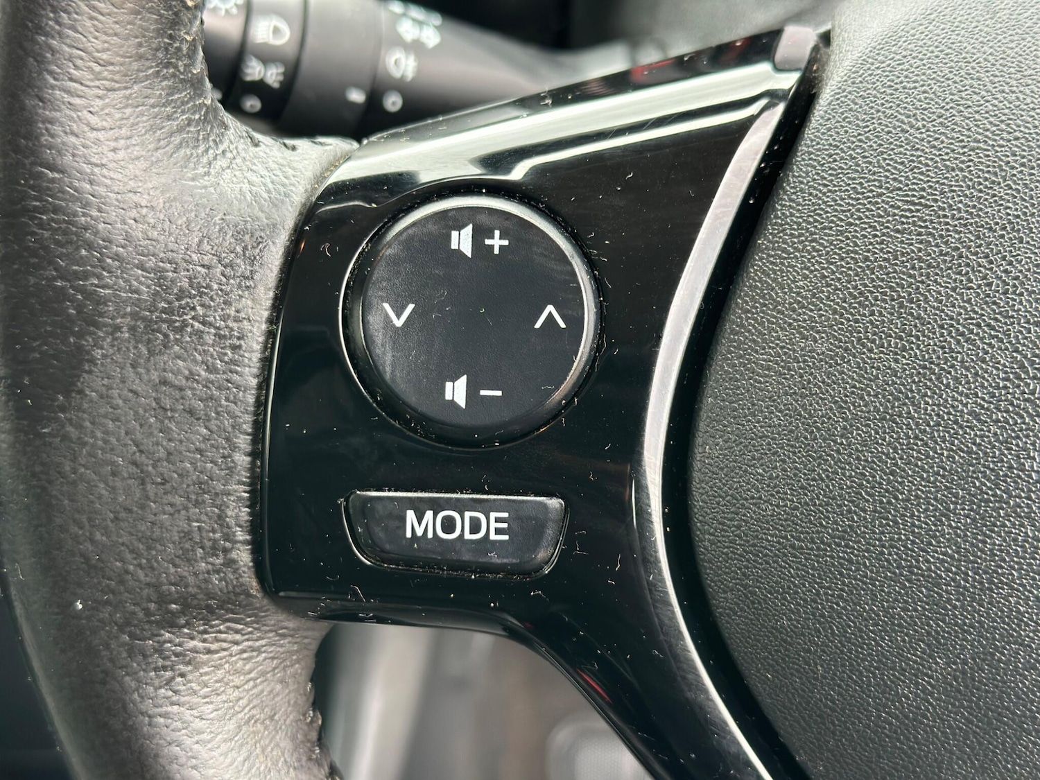 Used Toyota AYGO 2017 for sale - 77695818: Photo 36