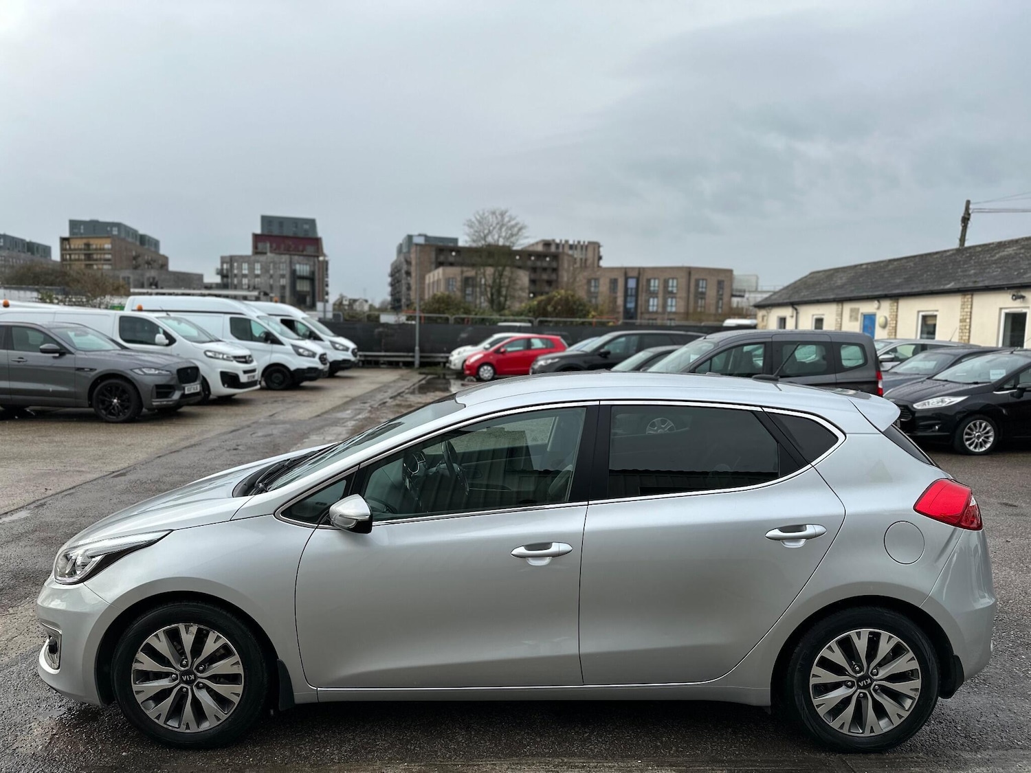 Used Kia Ceed 2016 for sale - 76887420: Photo 18