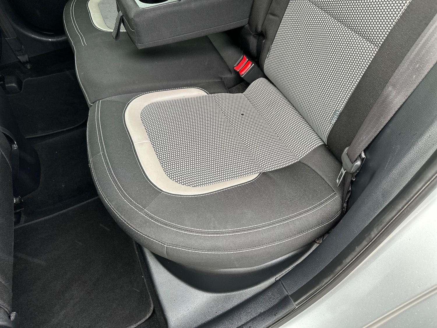 Used Kia Ceed 2016 for sale - 76887420: Photo 49